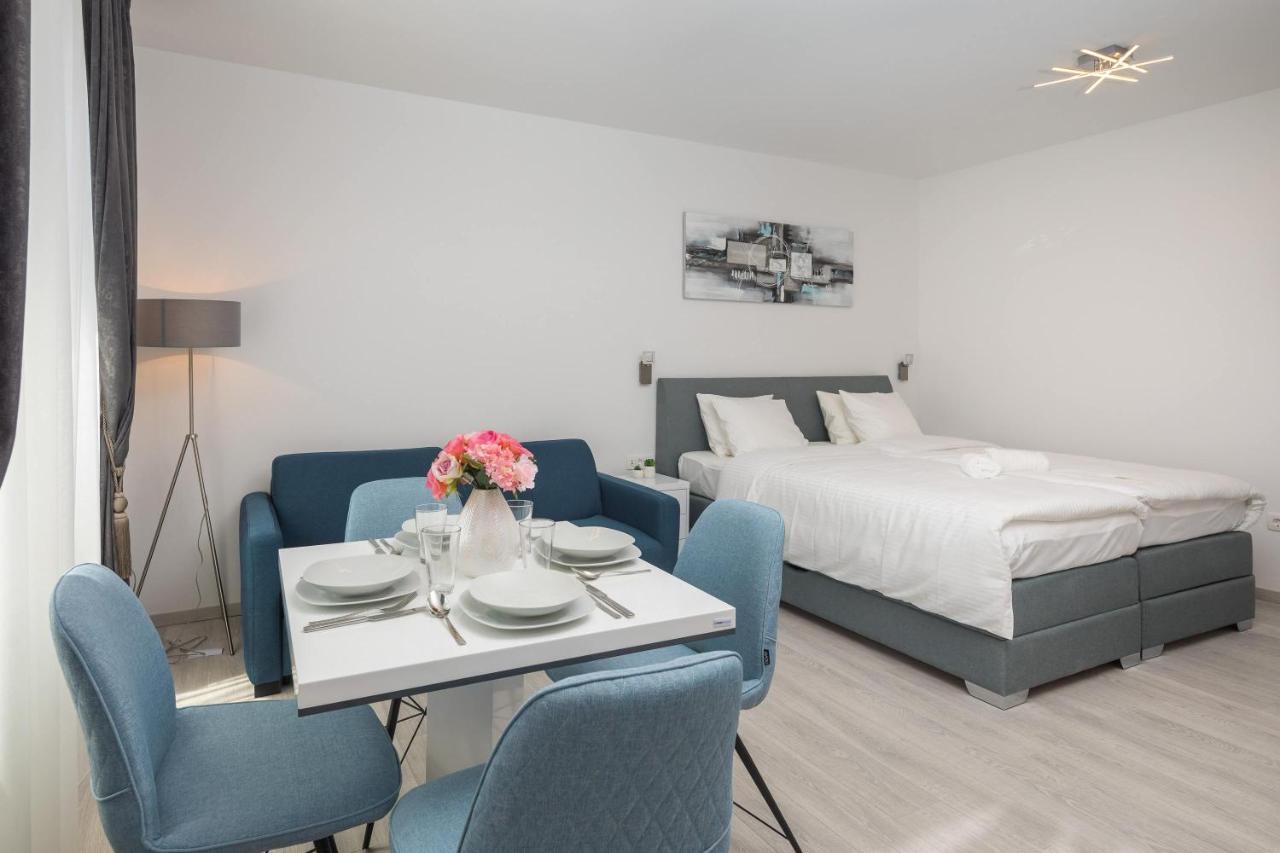 Luxury Studios & Rooms Seven Split Extérieur photo