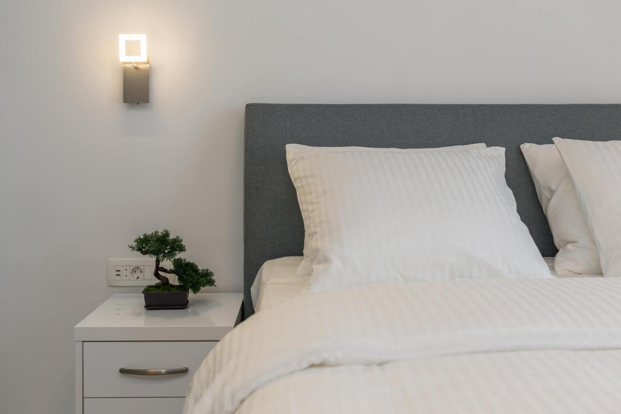 Luxury Studios & Rooms Seven Split Extérieur photo